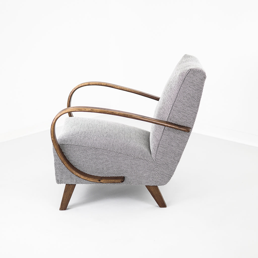 Armchair With New Upholstered Fabric | Jindřich Halabala | Up Závody | Czechoslovakia | 1950s