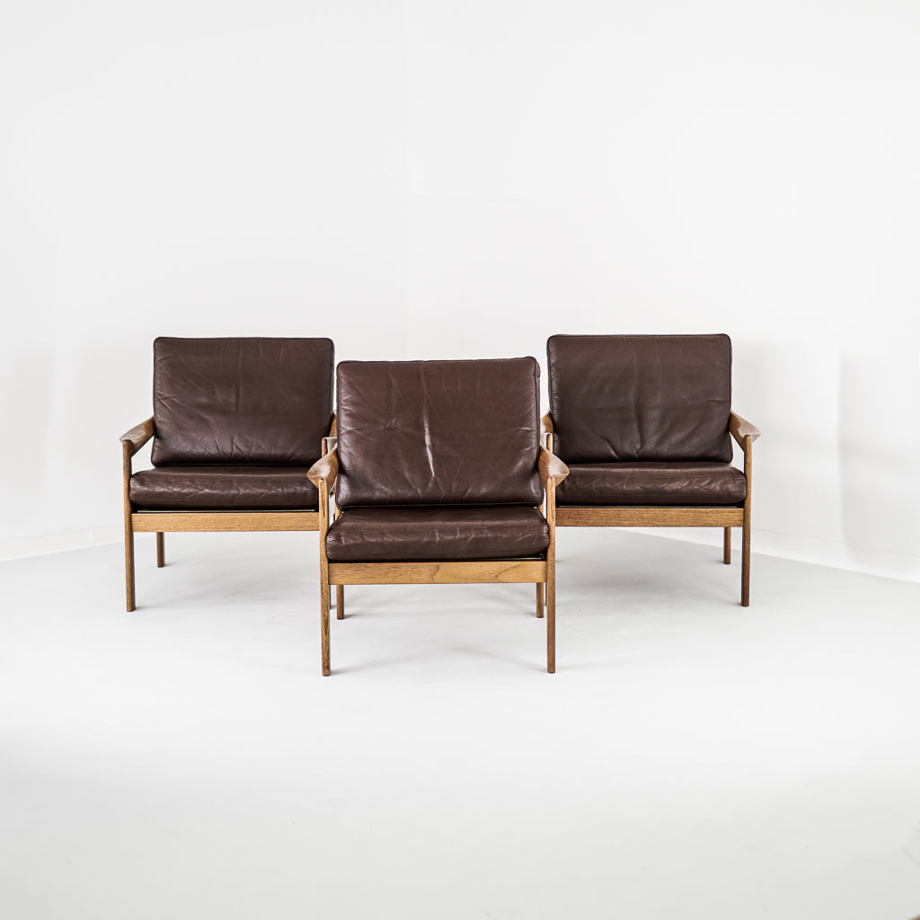 Scandinavian Modern Leather and Teak Wood Armchair | Illum Wikkelsø | Eilersen | Denmark |1960s