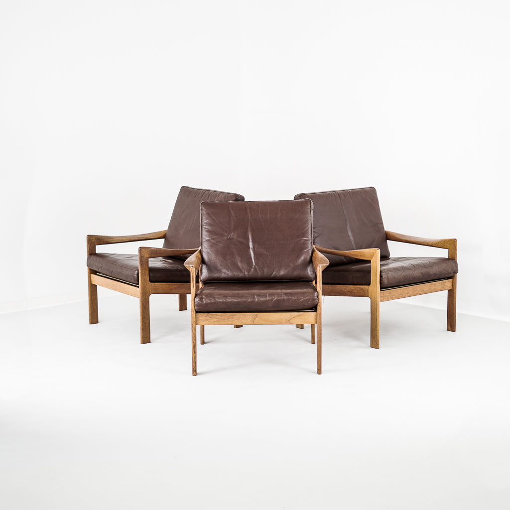 Scandinavian Modern Leather and Teak Wood Armchair | Illum Wikkelsø | Eilersen | Denmark |1960s