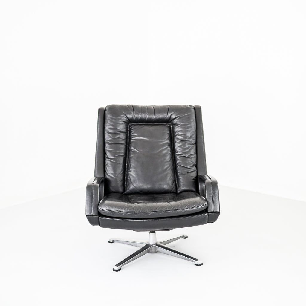 Swivel Leather Chair | Carl Straub | Germany | 1950s