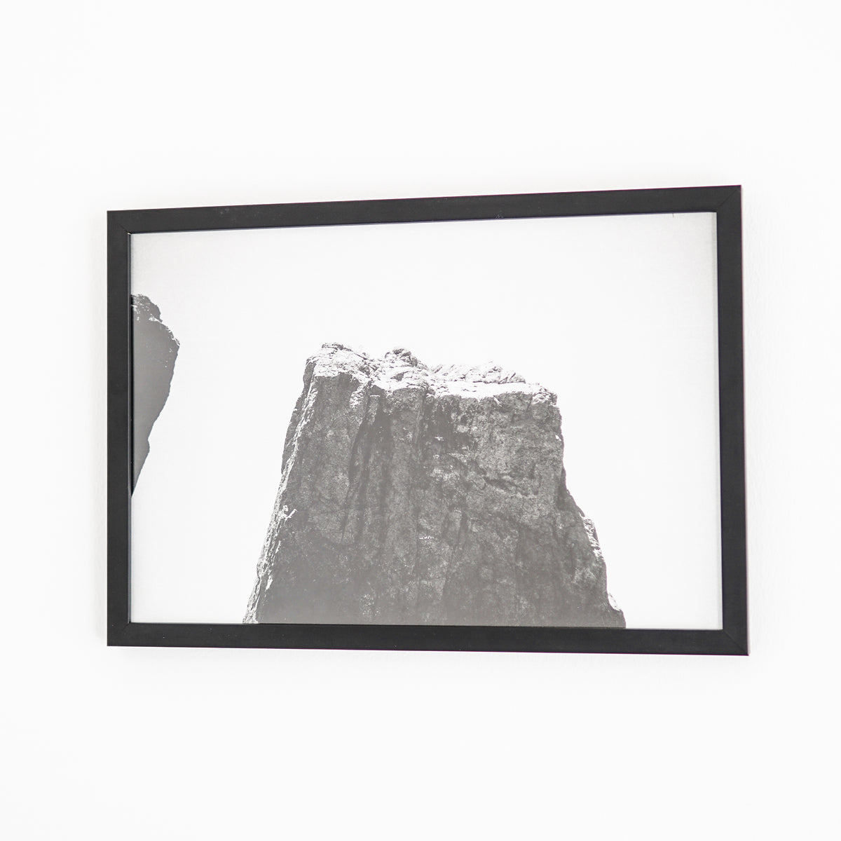 Sebastião Cavaco | &quot;Mirando-te&quot; | 42,5 cm x 29,5 cm | Inkjet print on FineArt Baryta 325 gsm | 1/5 (+ 1 A.P.) | 2017 | (framed + anti-reflex glass)