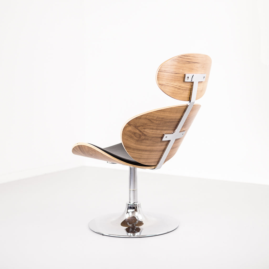 Curve Lounge armchair | Dan-Form | Denmark | 2000s