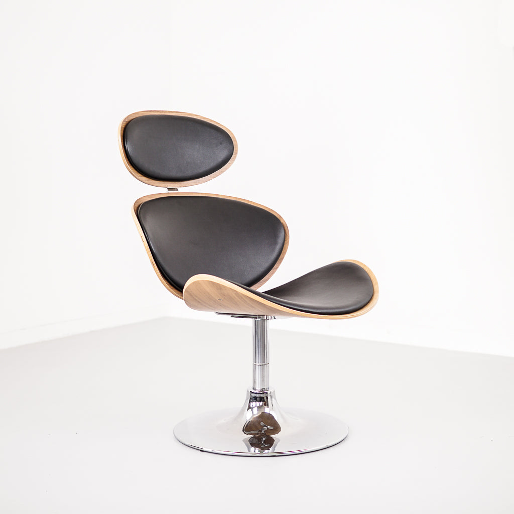 Curve Lounge armchair | Dan-Form | Denmark | 2000s