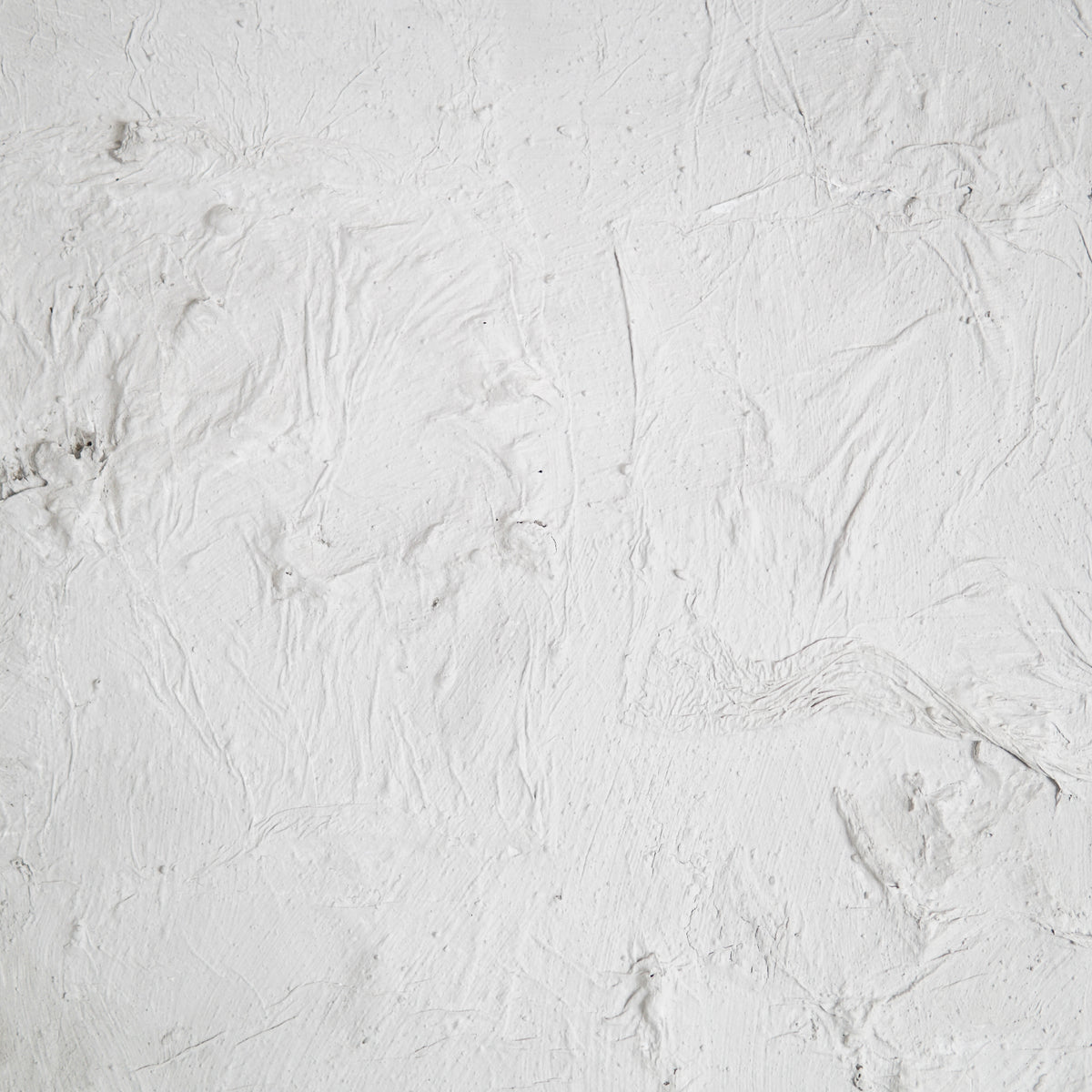 Ana Moraes | sem título V, 2021 | 110x70 cm | Tinta spray, silicone e papel sobre tela