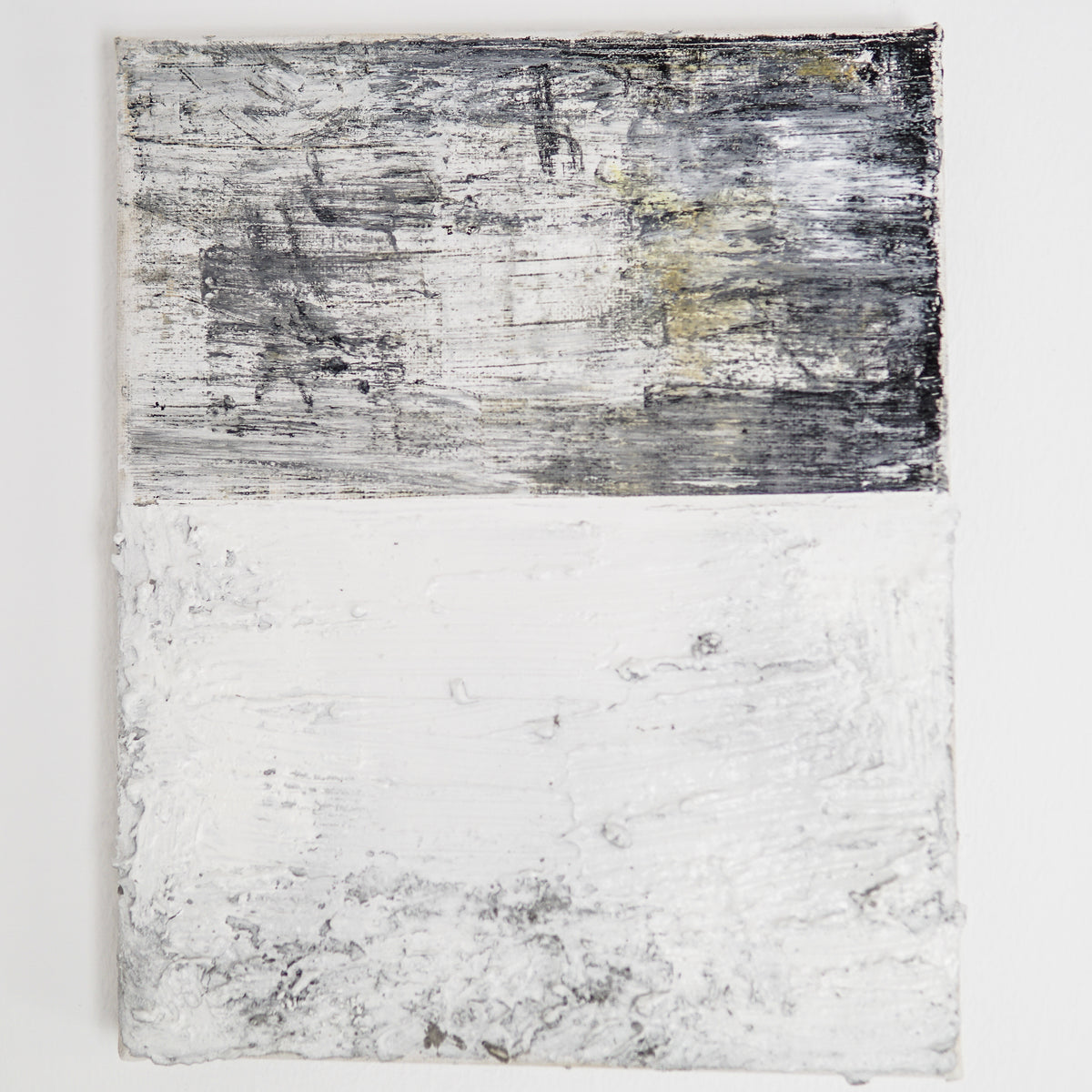 Ana Moraes | sem título III, 2021 | 30 x 20 cm | Pastel de óleo, cimento, acrílico e spray sobre tela