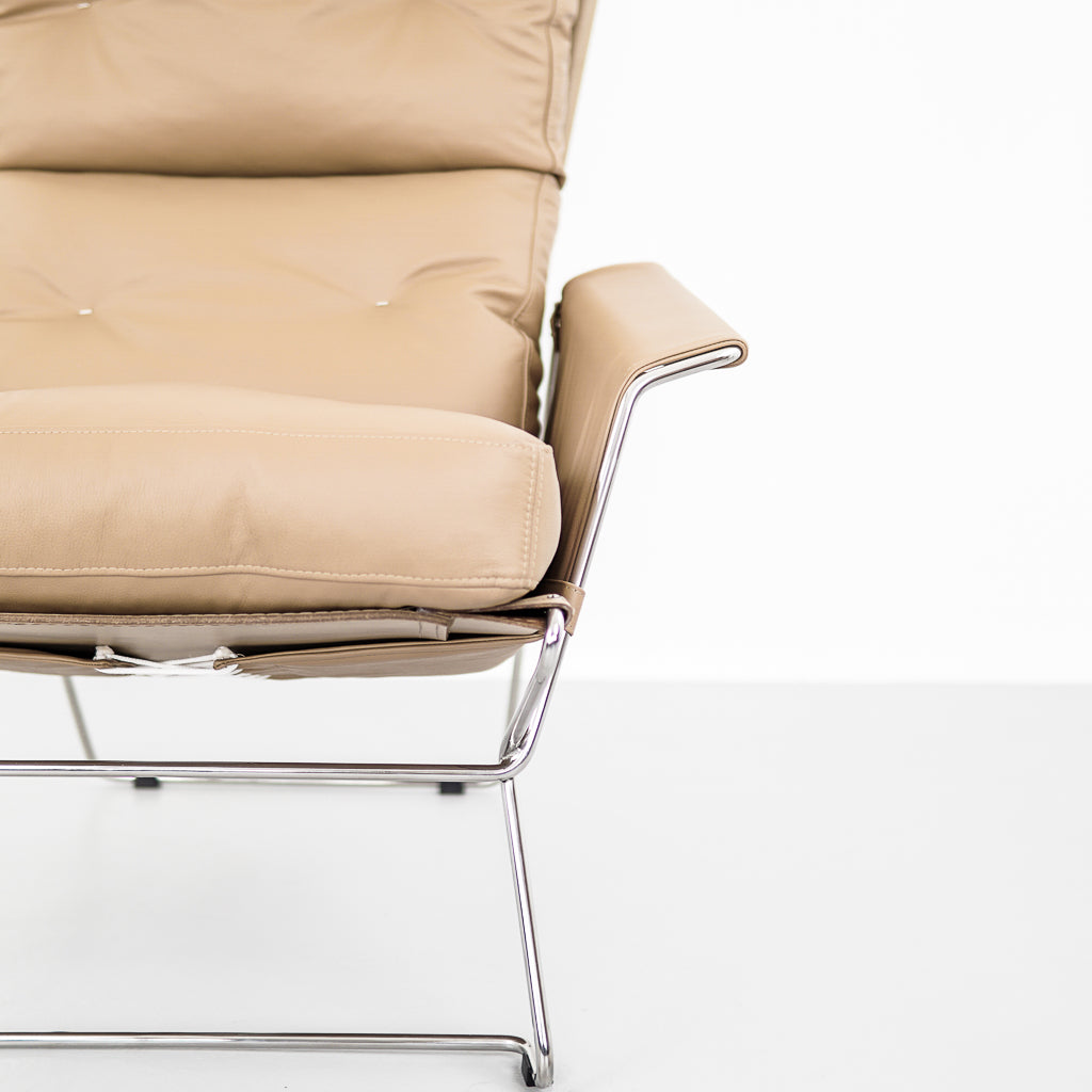 Contemporary Beige Leather Lounge Chair | VIRA VIRA Chair | Pedro Useche