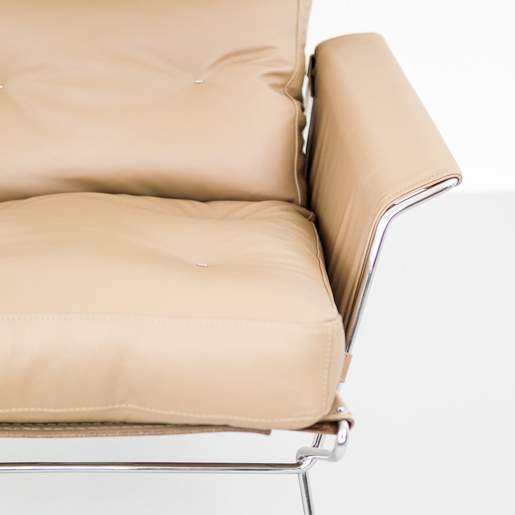 Contemporary Beige Leather Lounge Chair | VIRA VIRA Chair | Pedro Useche