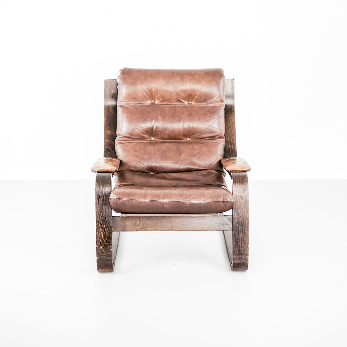 Druir Leer Brown Leather Chair