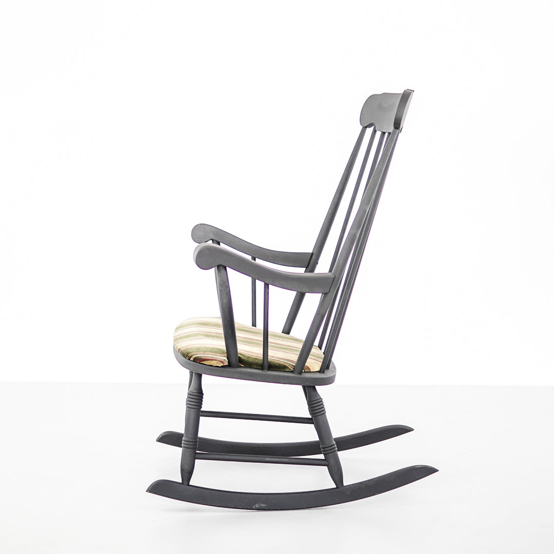 Danish Wood Vintage Rocking Chair | Denmark | 1950&#39;s